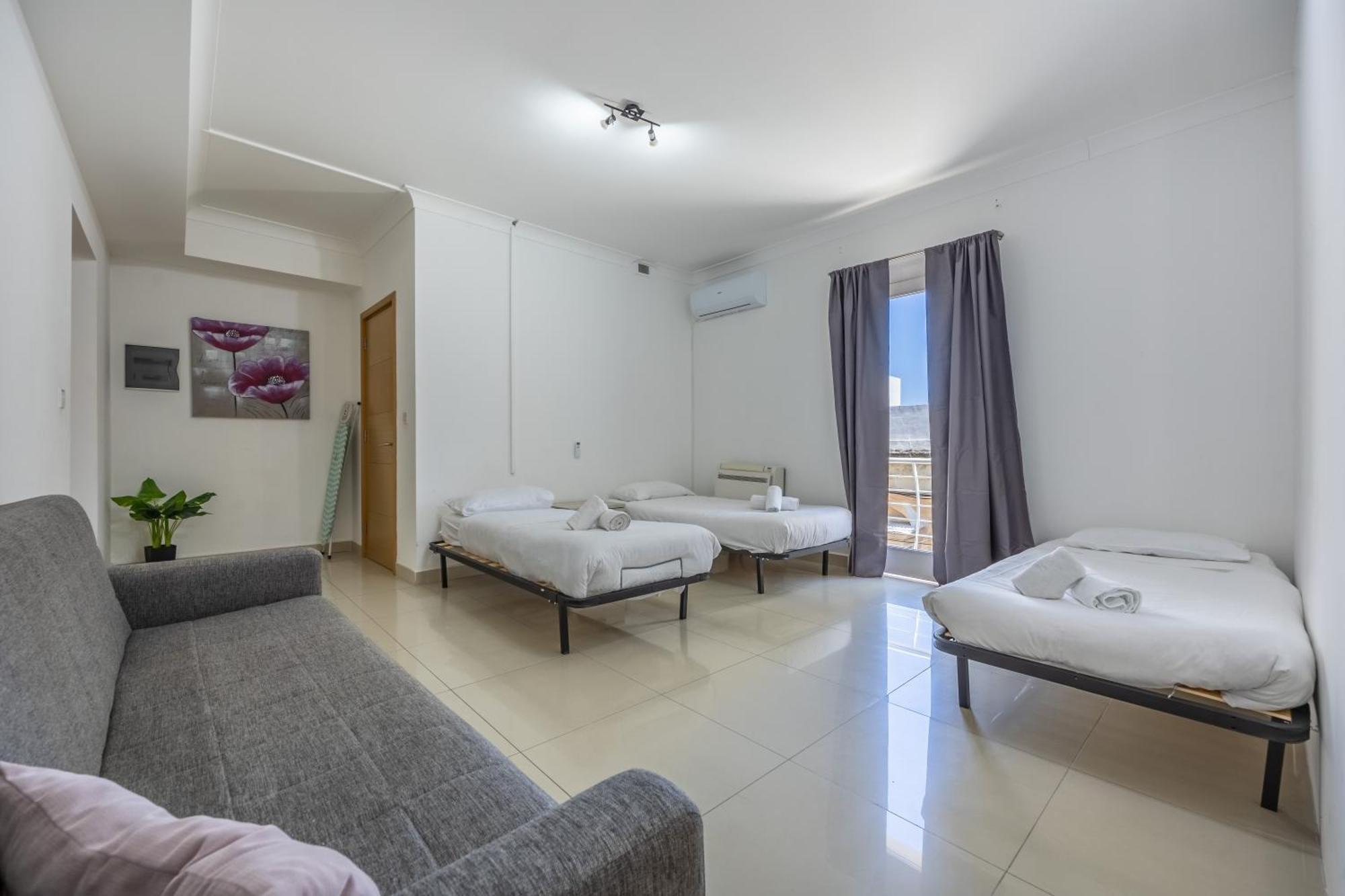 Hard To Come By - Modern & Huge House In Sliema Extérieur photo