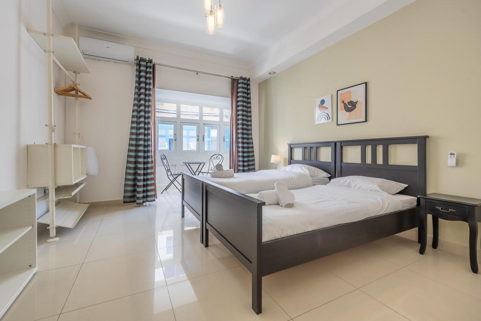 Hard To Come By - Modern & Huge House In Sliema Extérieur photo